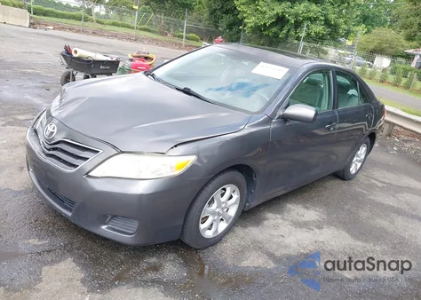 2011 Toyota Camry Le from USA, damaged, VIN 4T1BF3EK0BU611186